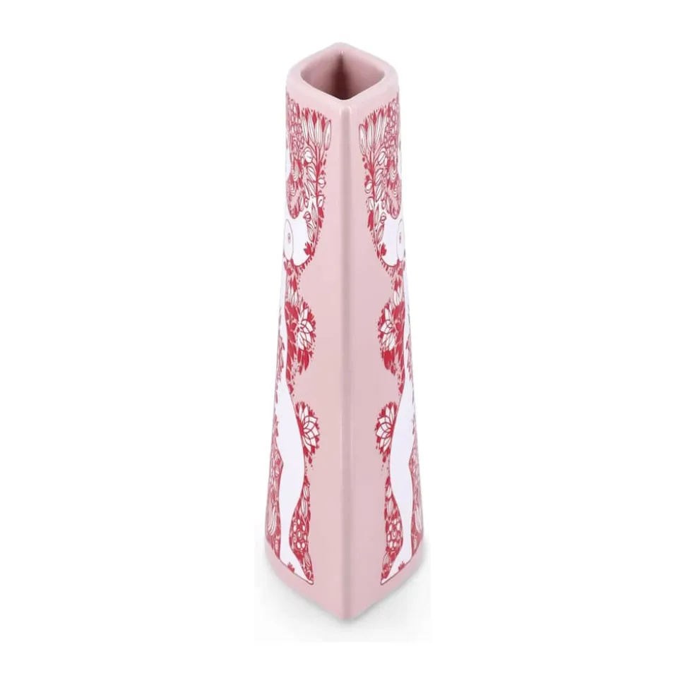 Nina Vase